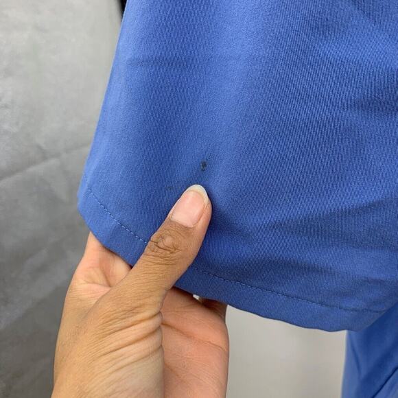 Figs Top Womens 2XL XXL Casma Pockets Scrub Short Sleeve V Neck Medical Shirt - Picture 6 of 12